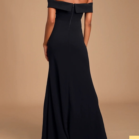 Lulus off the shoulder maxi dress - Picture 4 of 5